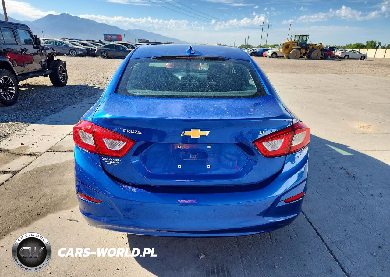 2017 Chevrolet Cruze Lt VIN:1G1BE5SM4H7278175 - 6