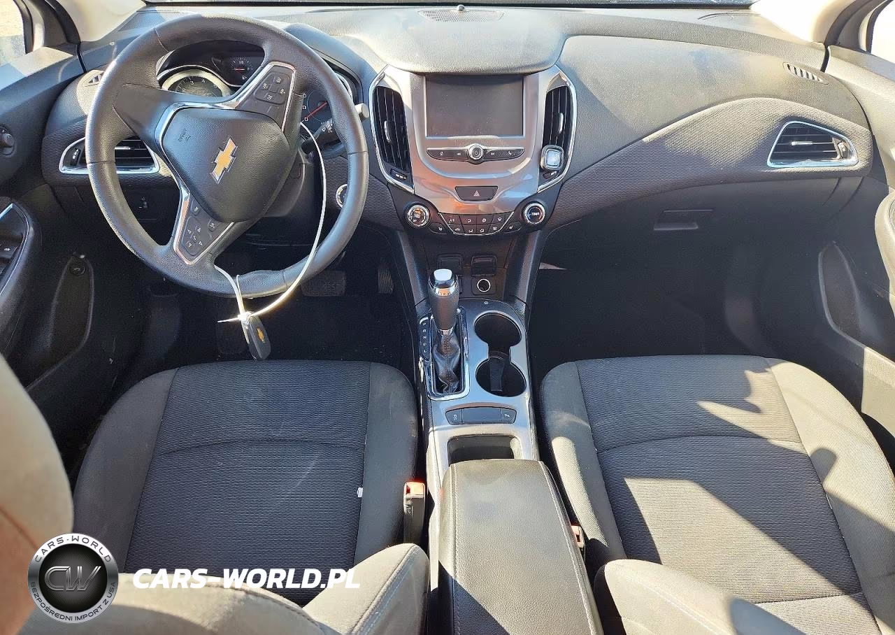2017 Chevrolet Cruze Lt VIN:1G1BE5SM4H7278175 - 8