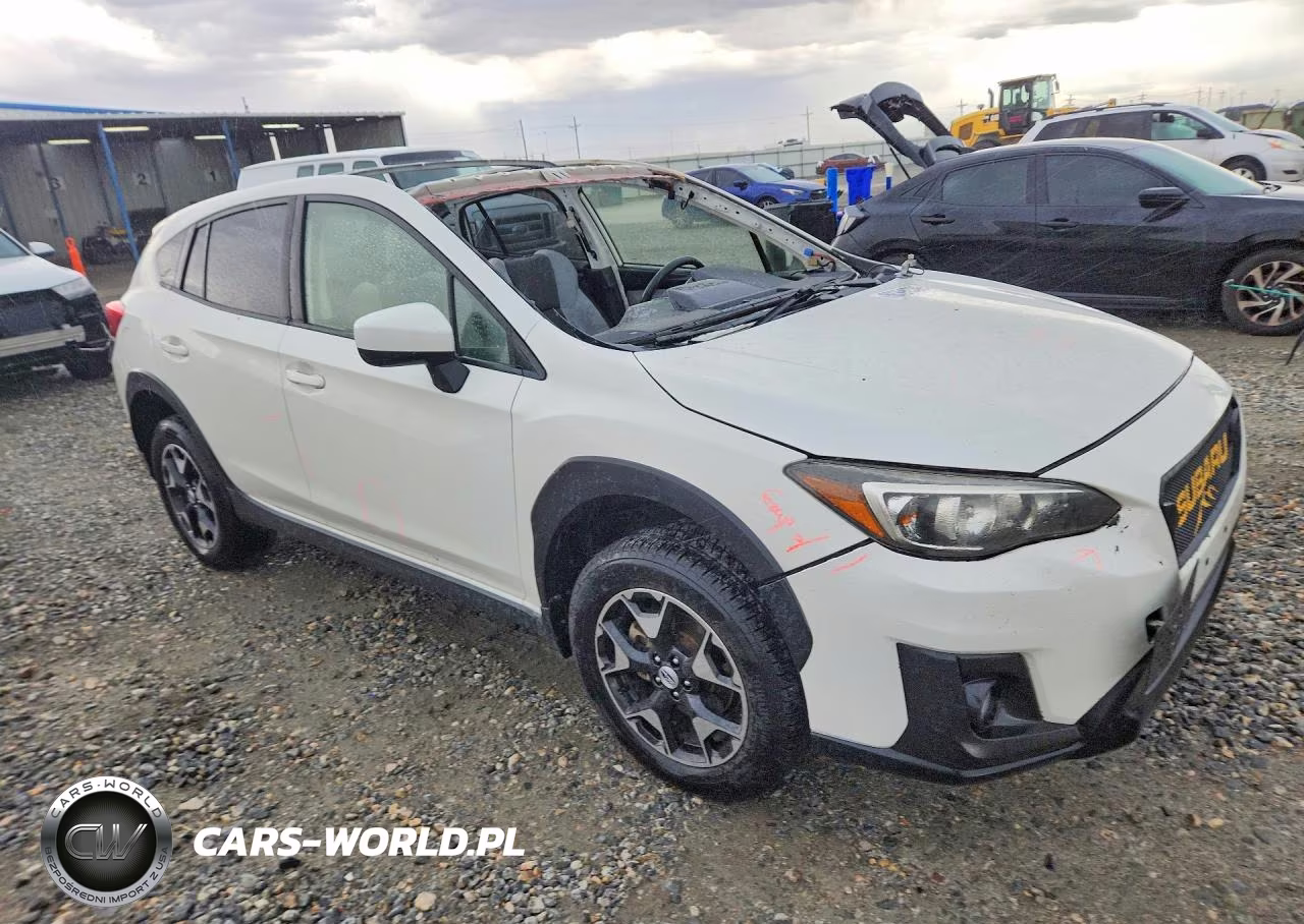 2018 Subaru Crosstrek Premium VIN:JF2GTABC1J9233581 - 4