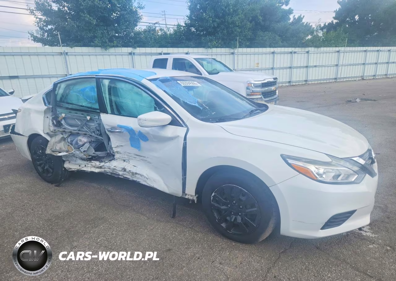 2018 Nissan Altima 2.5 S VIN:1N4AL3AP1JC211125 - 4