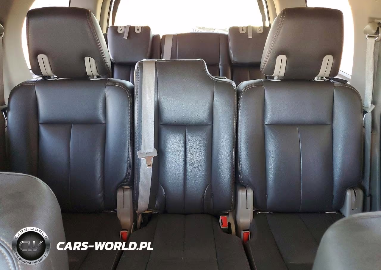 2014 Ford Expedition Xlt VIN:1FMJU1J50EEF63063 - 10