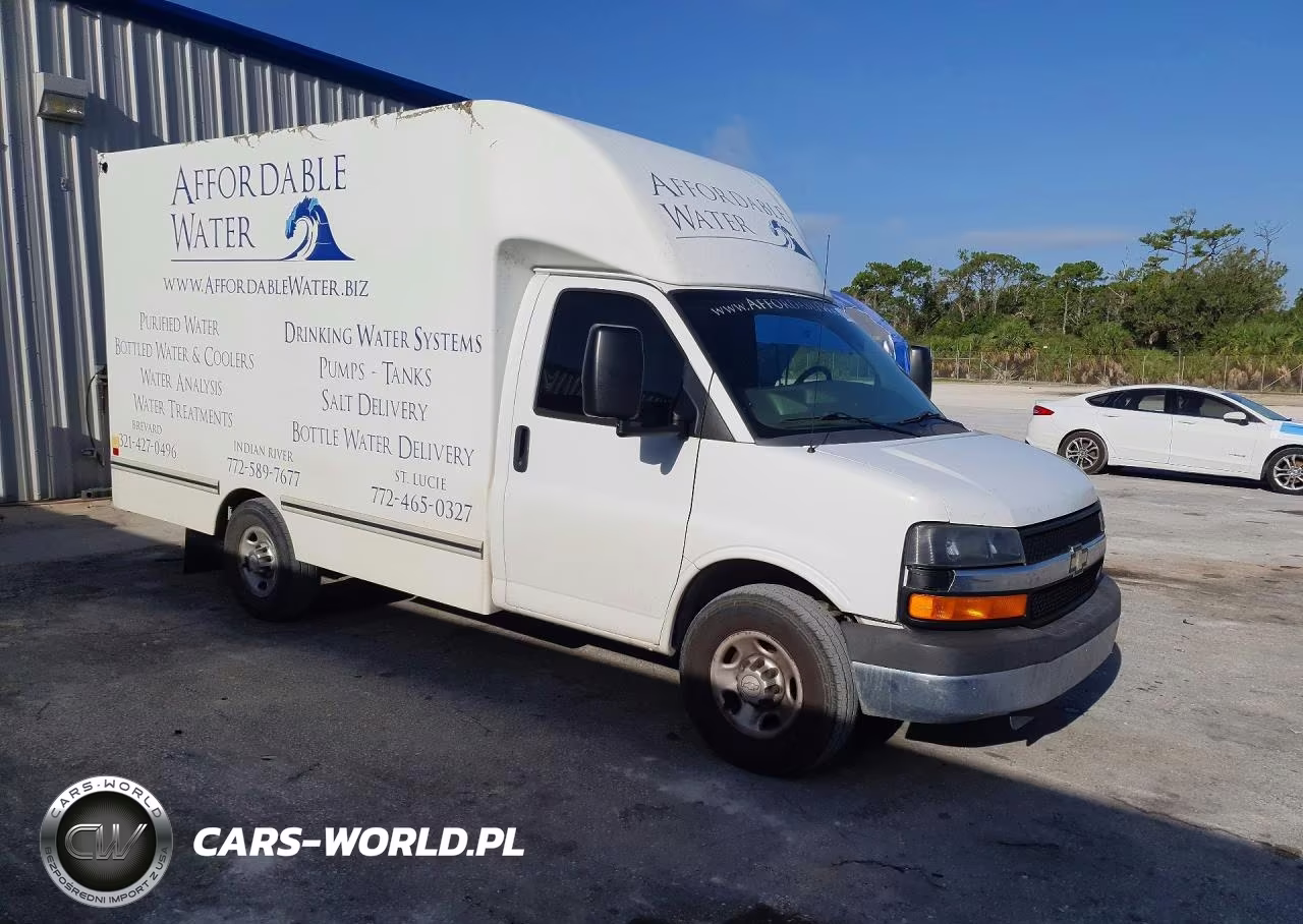 2015 Chevrolet Express G3500 VIN:1GB0G2CF7F1137211 - 4