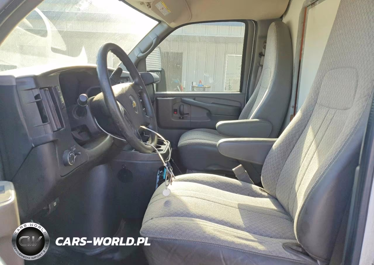 2015 Chevrolet Express G3500 VIN:1GB0G2CF7F1137211 - 7