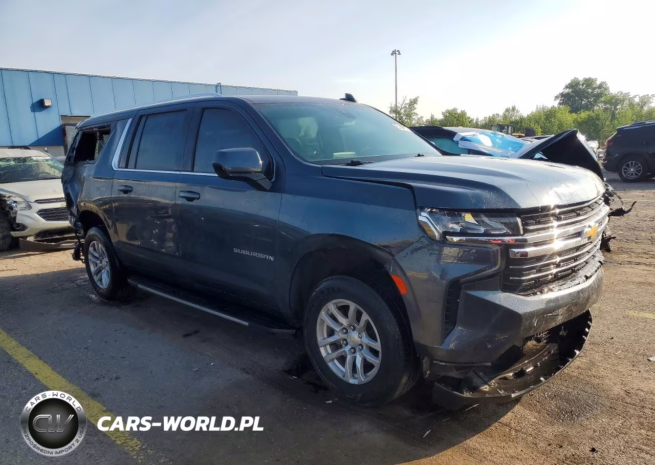 2021 Chevrolet Suburban C1500 Lt VIN:1GNSCCKD1MR175660 - 4
