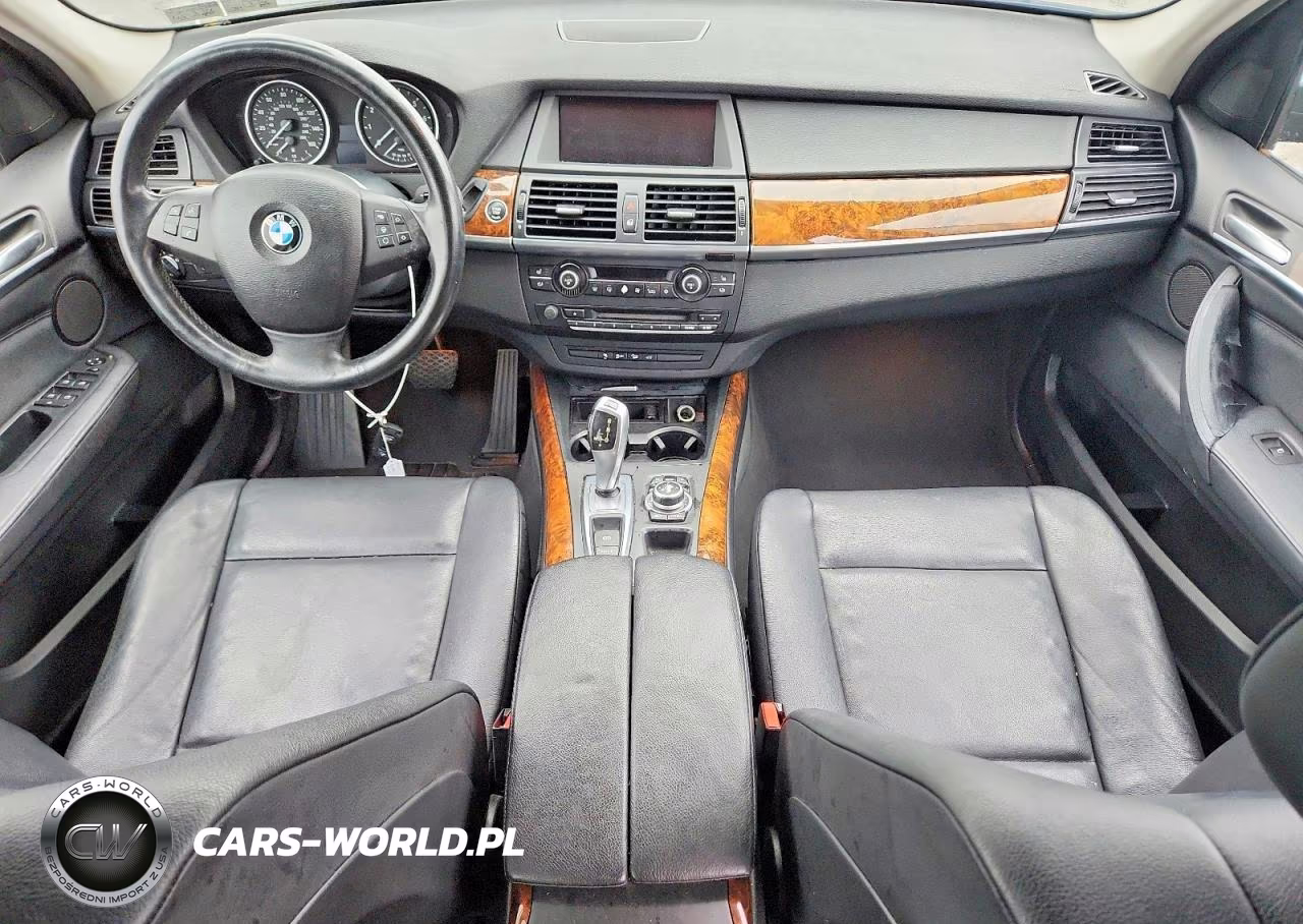 2011 BMW X5 xDrive35I VIN:5UXZV4C57BL739275 - 8