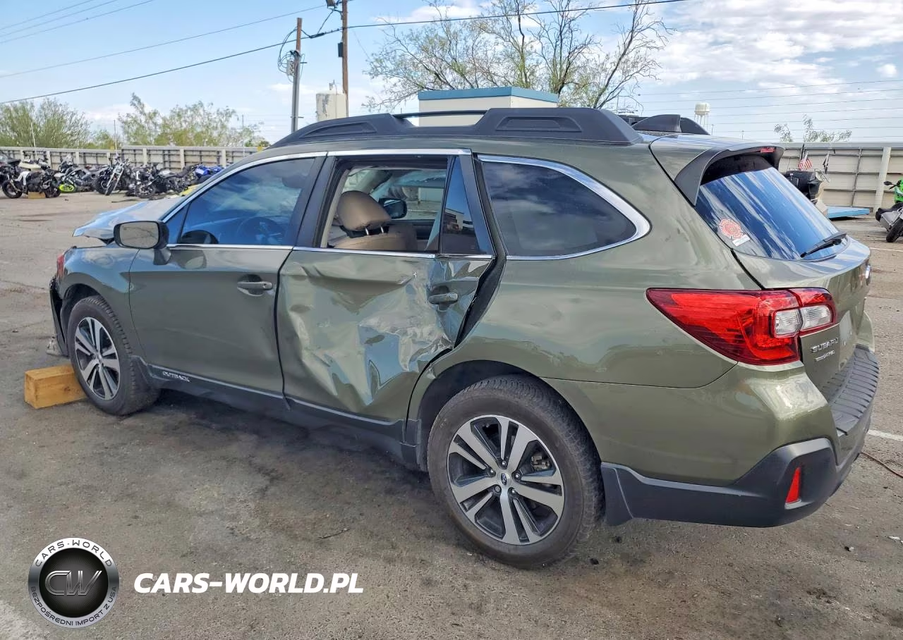 2019 Subaru Outback 3.6R Limited VIN:4S4BSEJC8K3366357 - 2