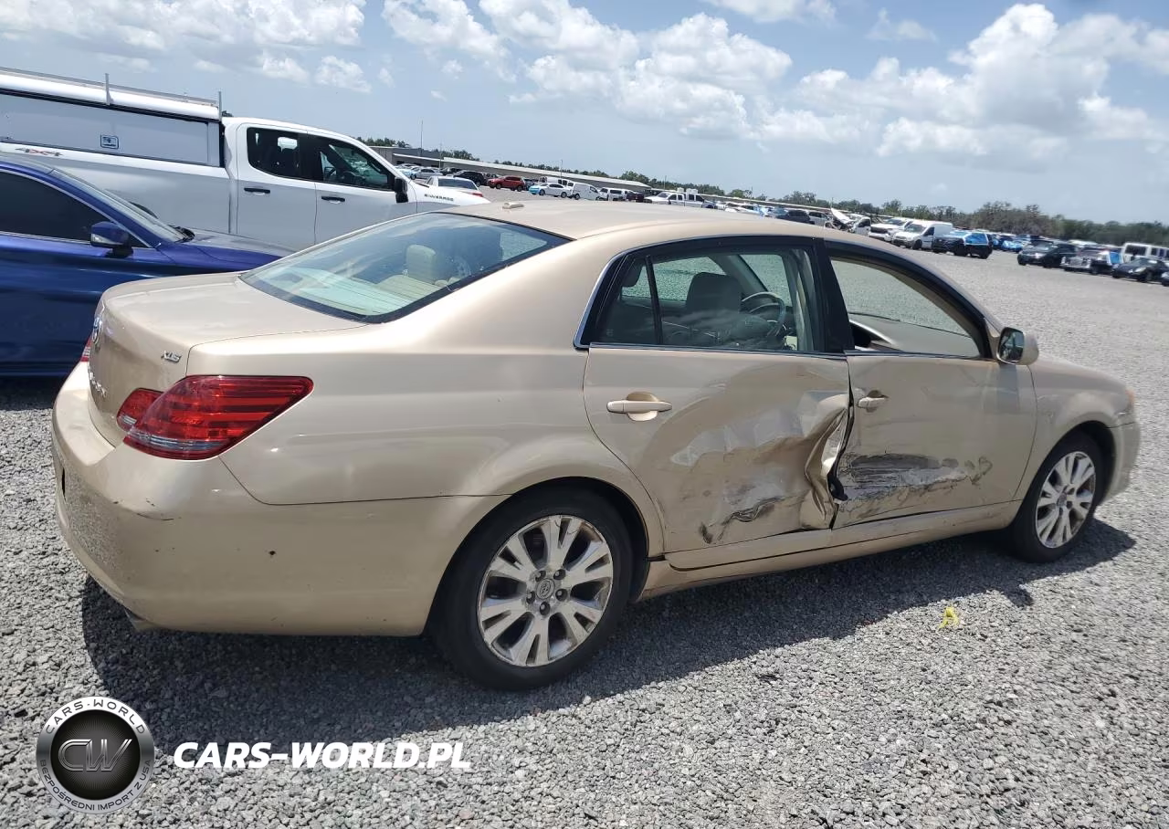 2010 Toyota Avalon Xls VIN:4T1BK3DB4AU358935 - 3