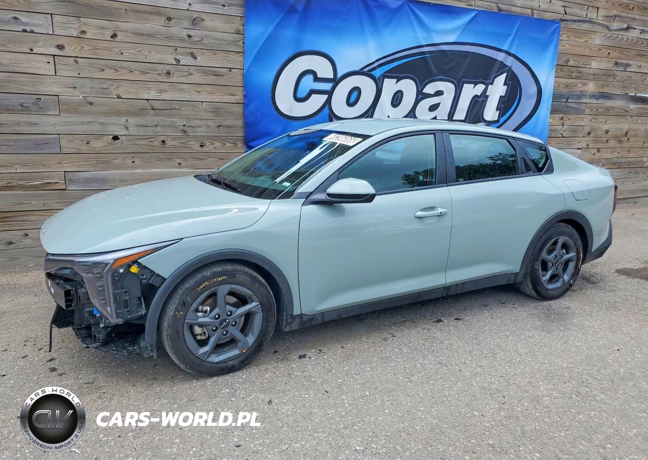 2026 Kia K4 Lxs – zdjęcie 1 z 13