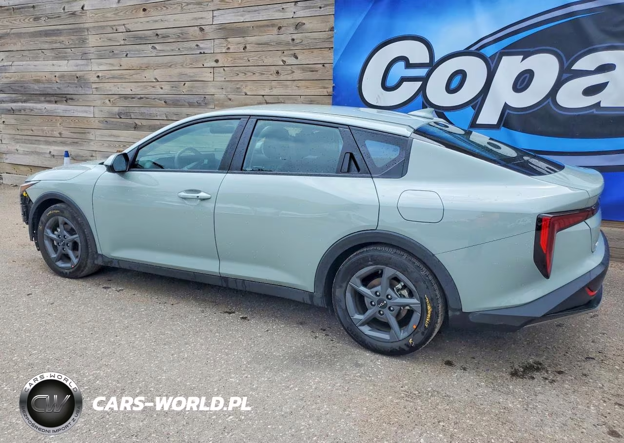 2026 Kia K4 Lxs VIN:3KPFT4DE4TE286509 - 2