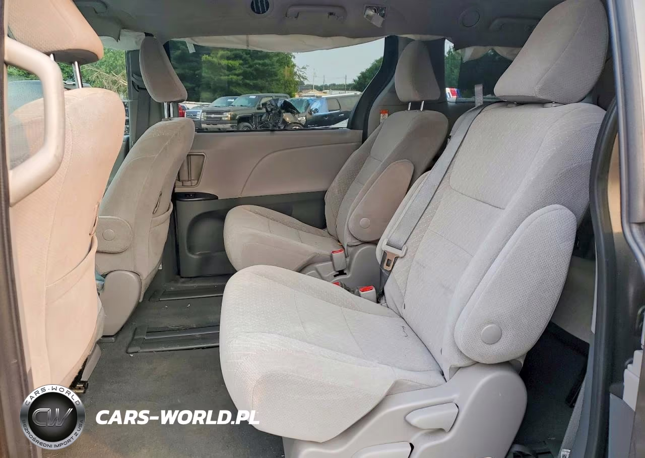 2020 Toyota Sienna Le VIN:5TDKZ3DC5LS029080 - 11