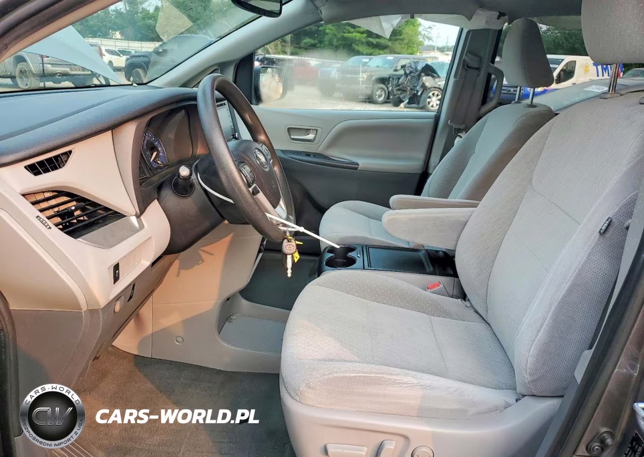 2020 Toyota Sienna Le VIN:5TDKZ3DC5LS029080 - 7