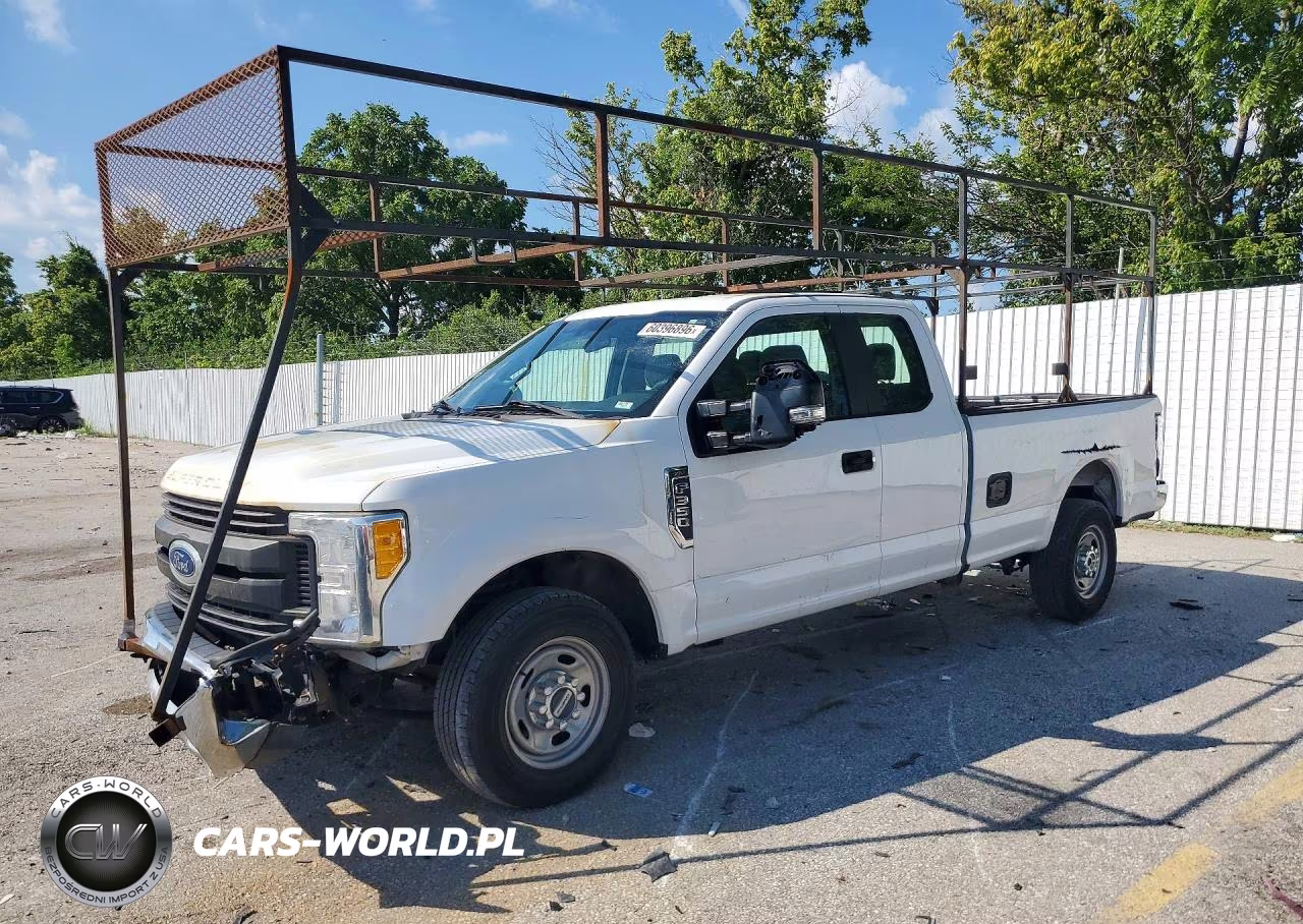 2017 Ford F350 Super Duty – zdjęcie 1 z 12