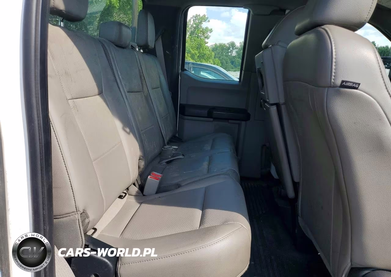 2017 Ford F350 Super Duty VIN:1FT8X3A62HED31759 - 10