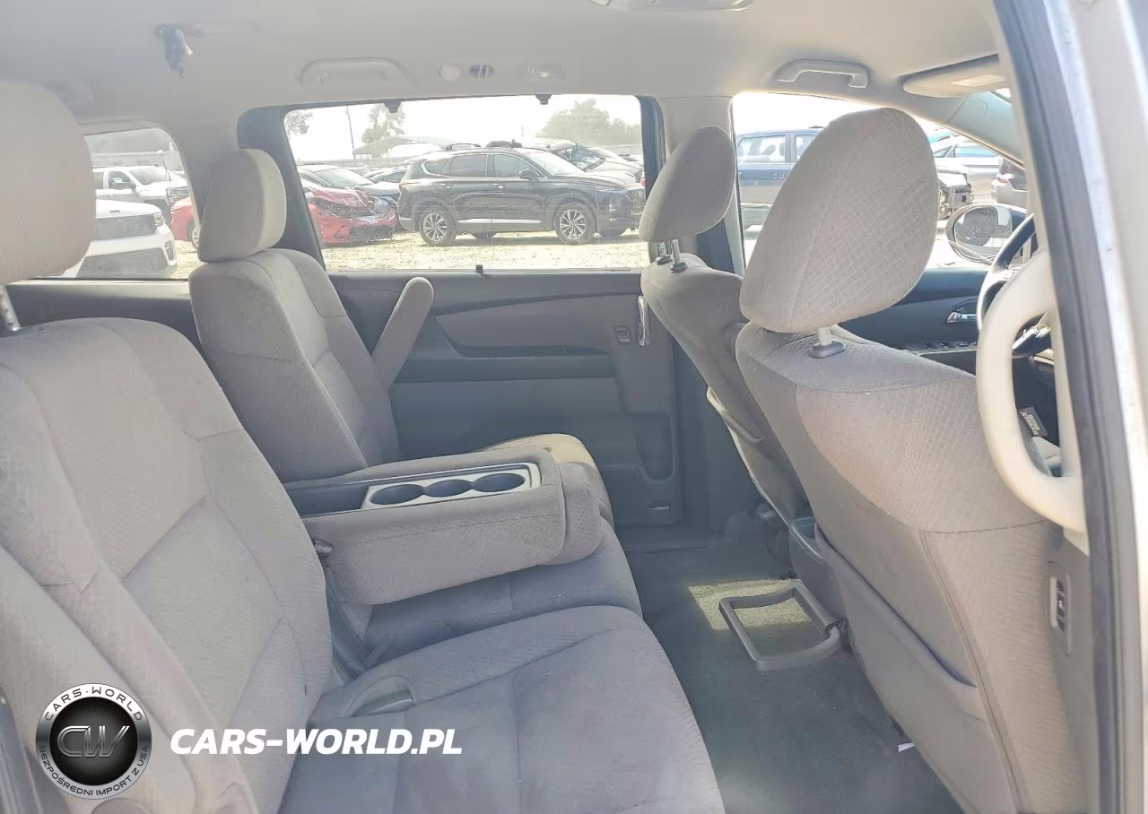 2017 Honda Odyssey Se VIN:5FNRL5H35HB022020 - 11