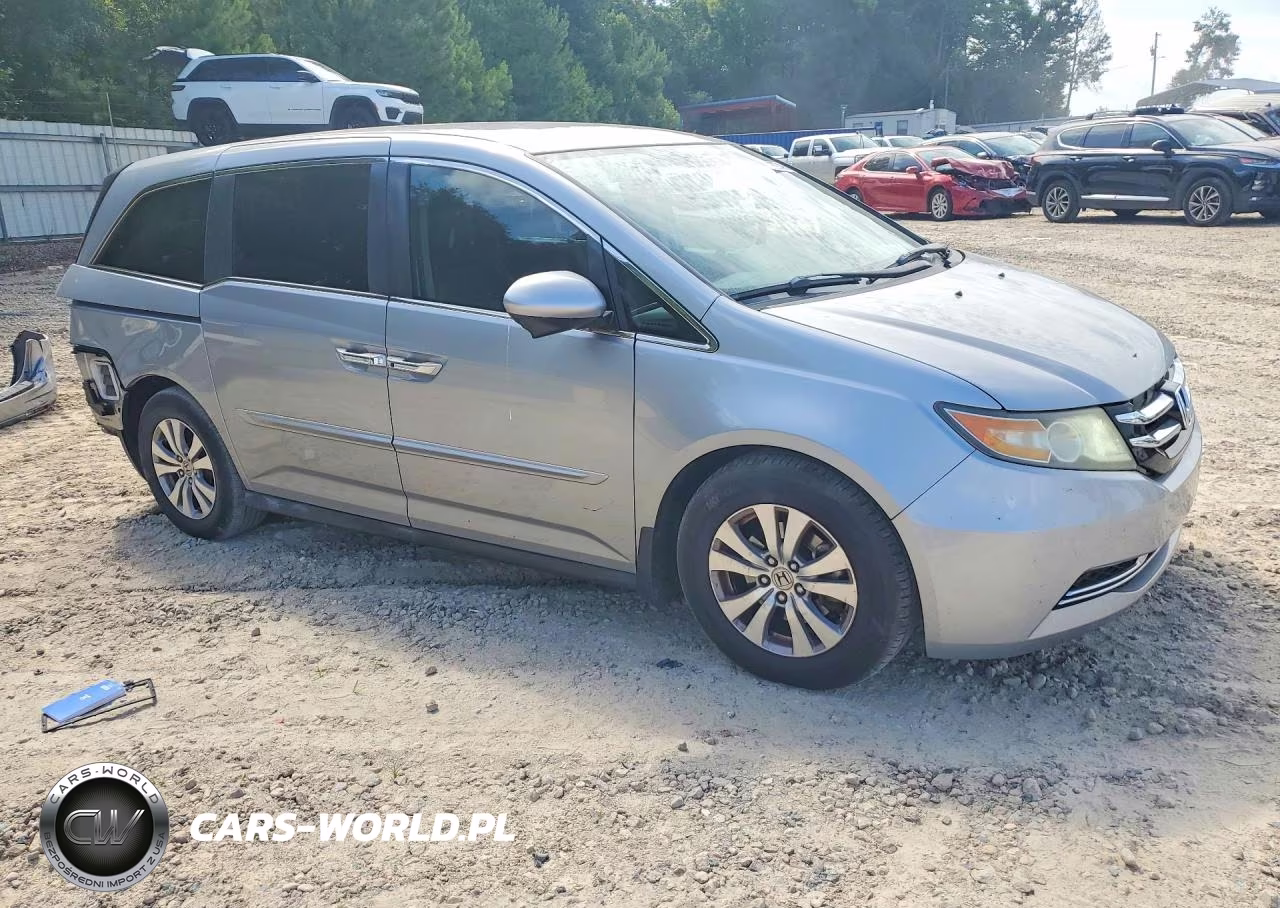 2017 Honda Odyssey Se VIN:5FNRL5H35HB022020 - 4