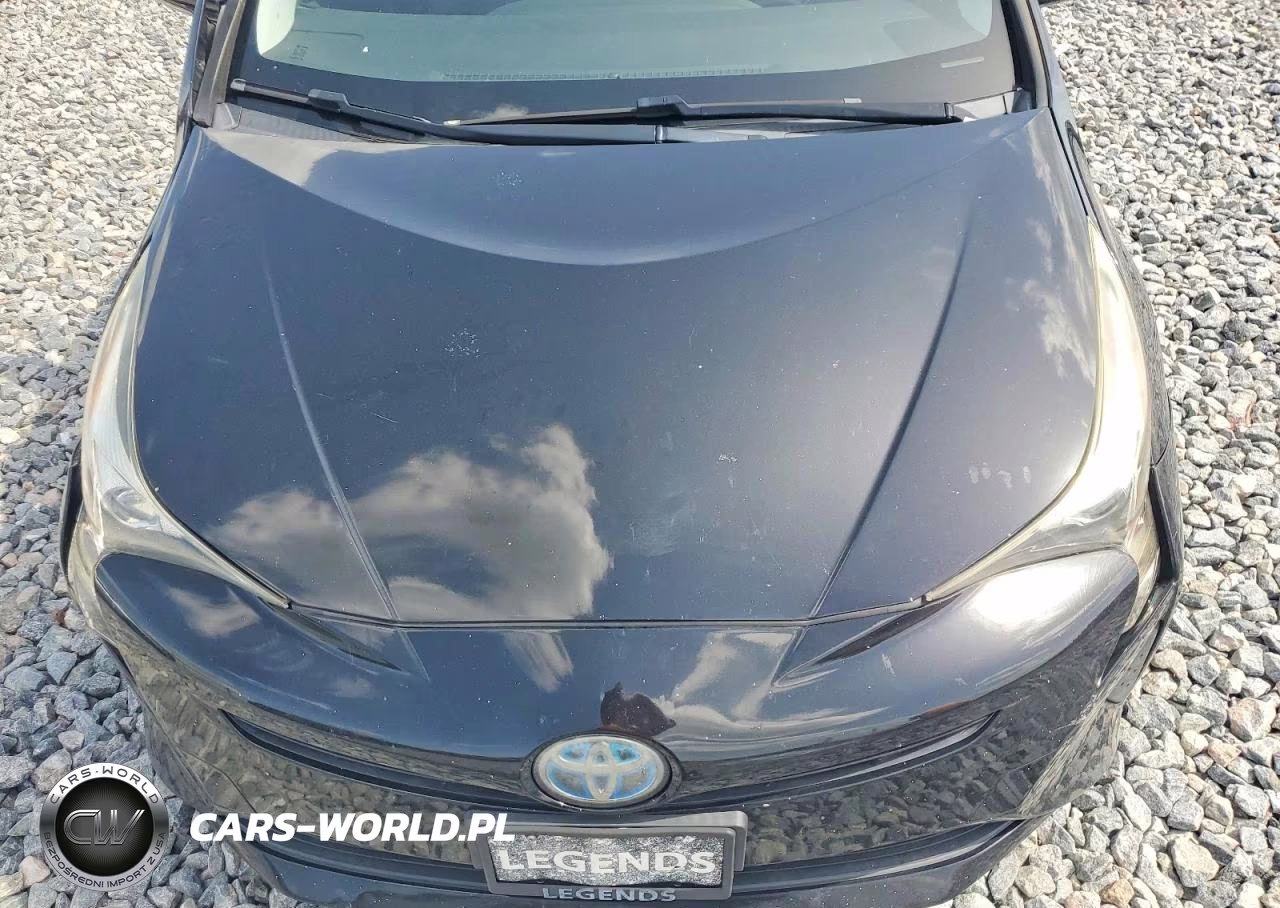 2017 Toyota Prius Three VIN:JTDKARFU1H3038187 - 11