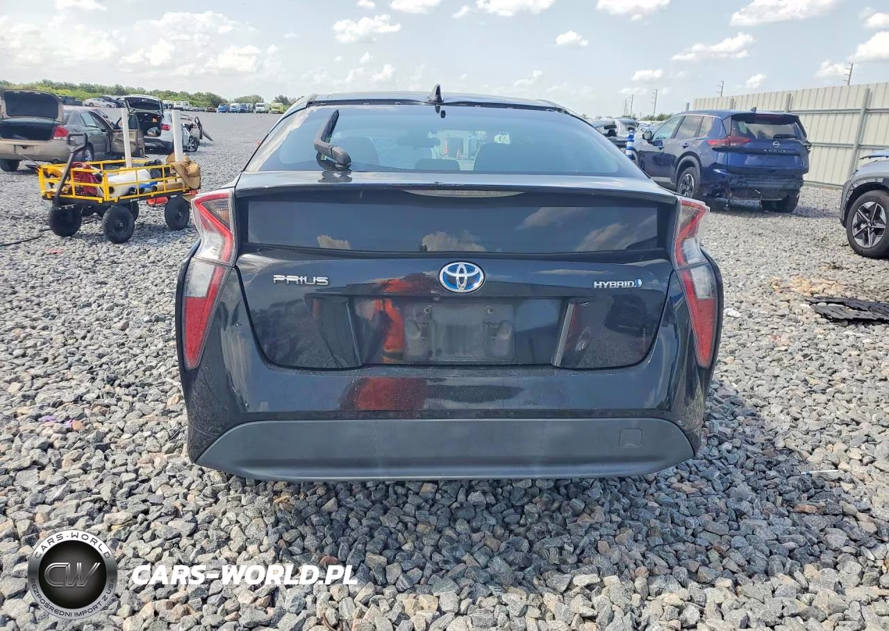 2017 Toyota Prius Three VIN:JTDKARFU1H3038187 - 6