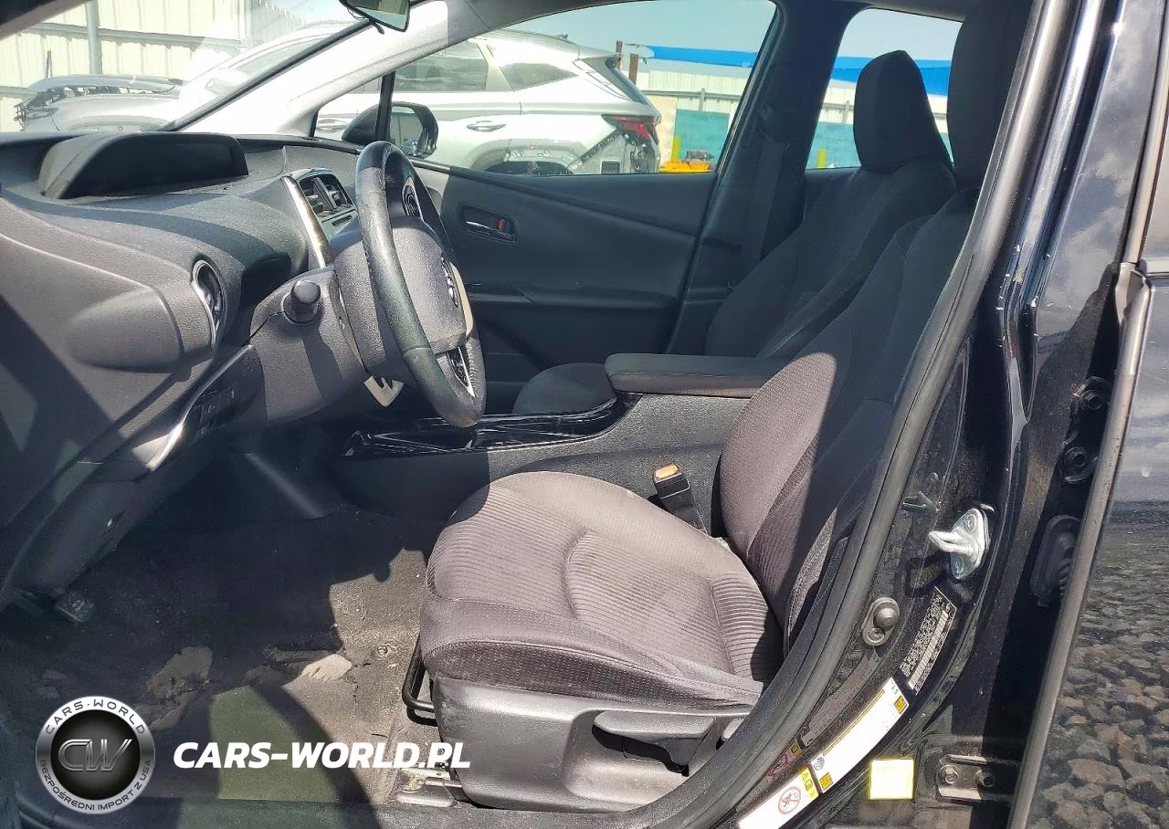 2017 Toyota Prius Three VIN:JTDKARFU1H3038187 - 7