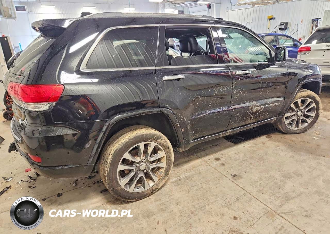 2018 Jeep Grand Cherokee Overland VIN:1C4RJFCG3JC221043 - 3