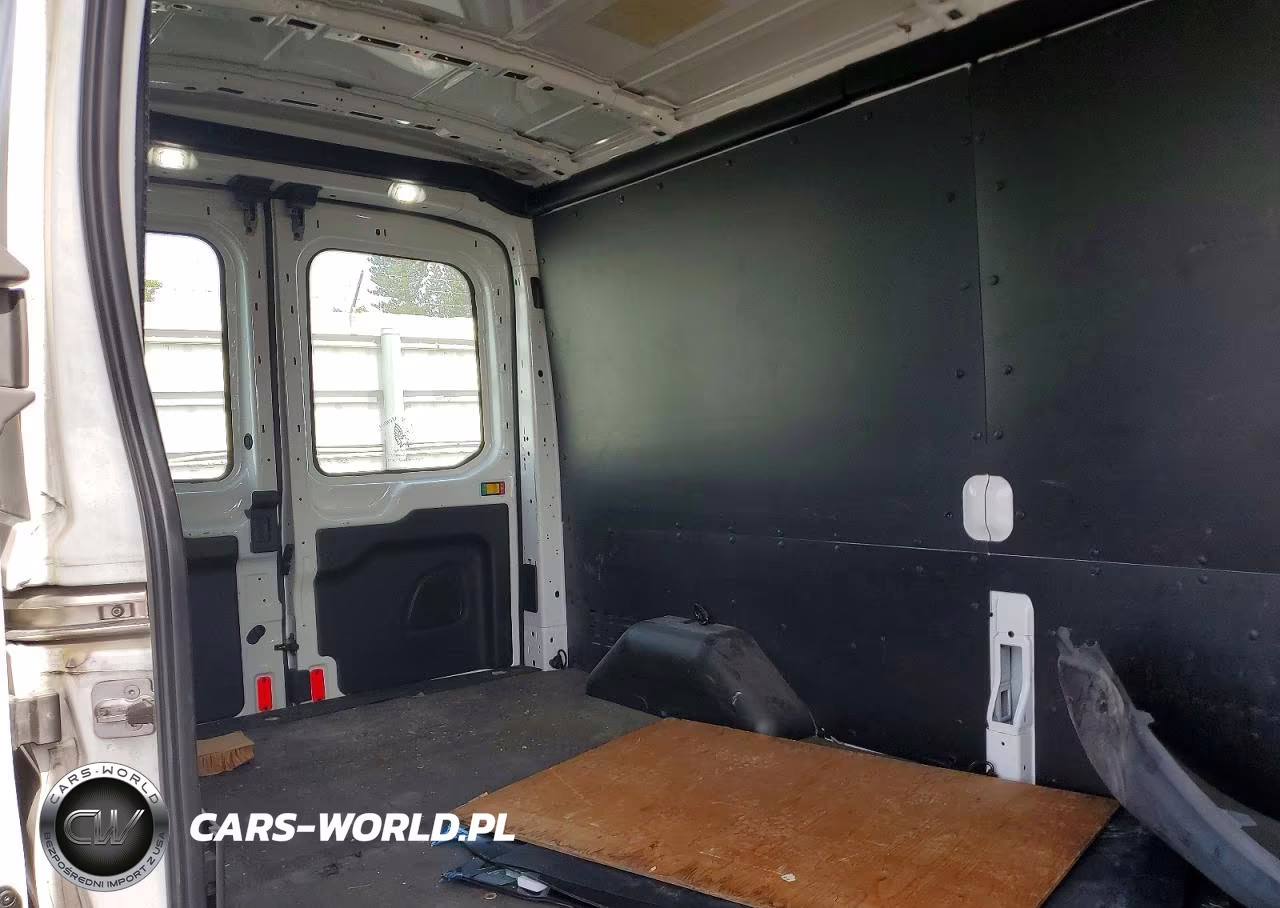 2019 Ford Transit T-250 VIN:1FTYR2CM2KKB53876 - 10