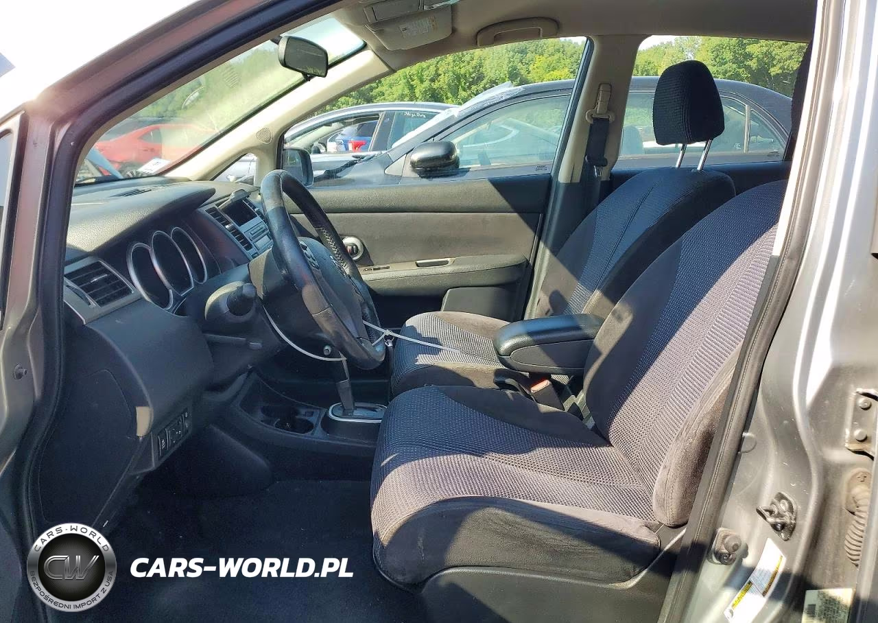 2011 Nissan Versa 1.8 S VIN:3N1BC1CP4BL389734 - 7