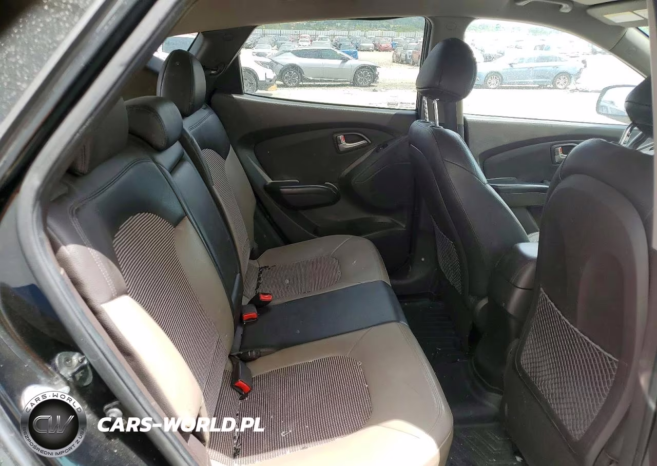 2011 Hyundai Tucson Gls VIN:KM8JUCAC1BU121971 - 10