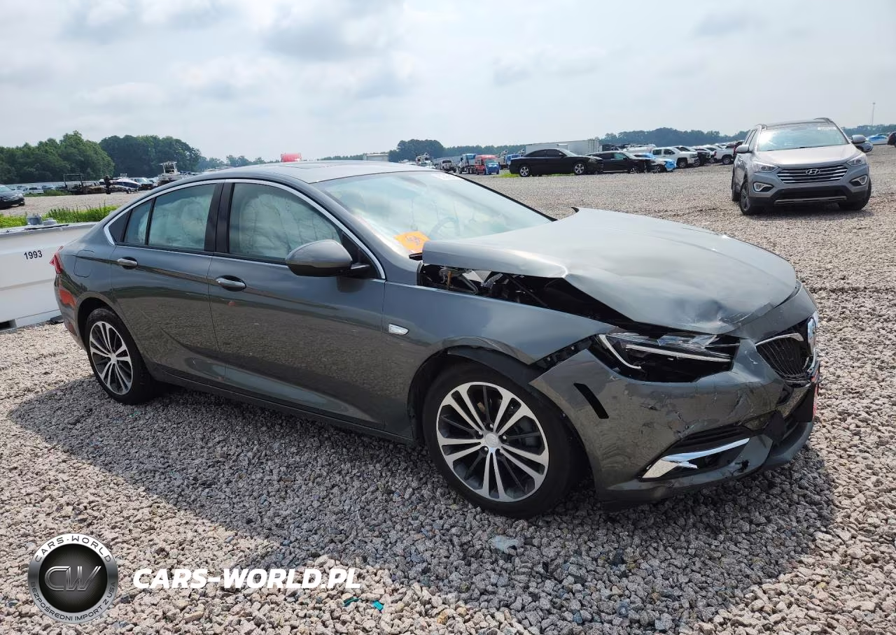 2018 Buick Regal Essence VIN:W04GP6SX8J1079656 - 4