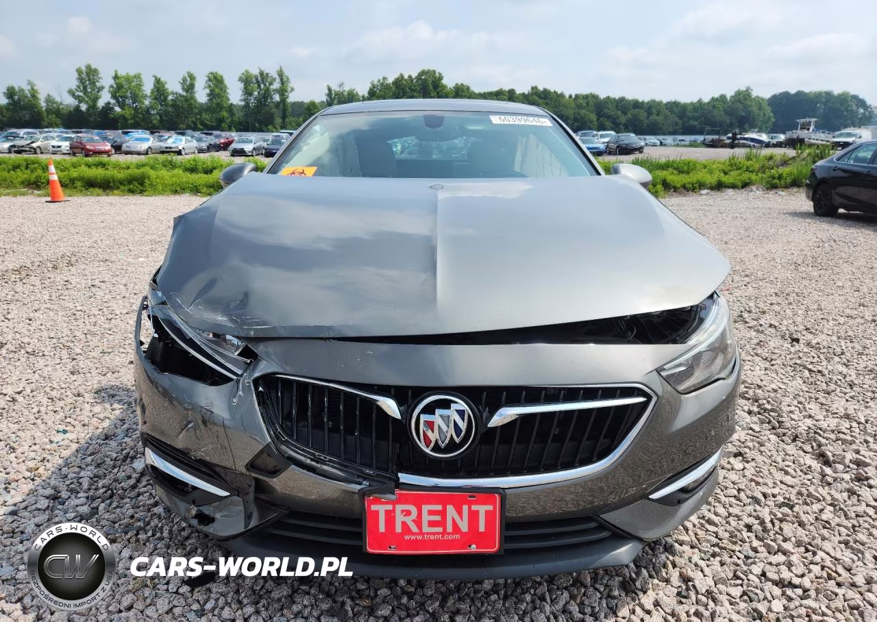 2018 Buick Regal Essence VIN:W04GP6SX8J1079656 - 5