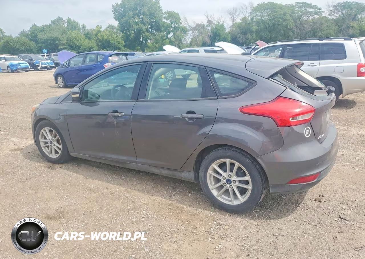 2017 Ford Focus Se VIN:1FADP3K28HL314508 - 2