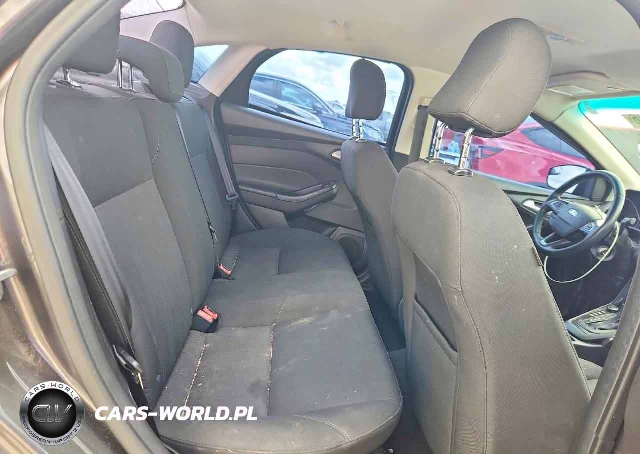 2016 FORD FOCUS SE VIN:1FADP3F21GL219300 - 10