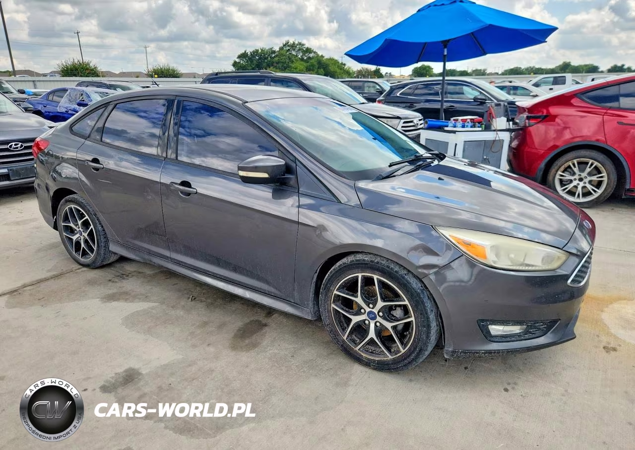 2016 FORD FOCUS SE VIN:1FADP3F21GL219300 - 4