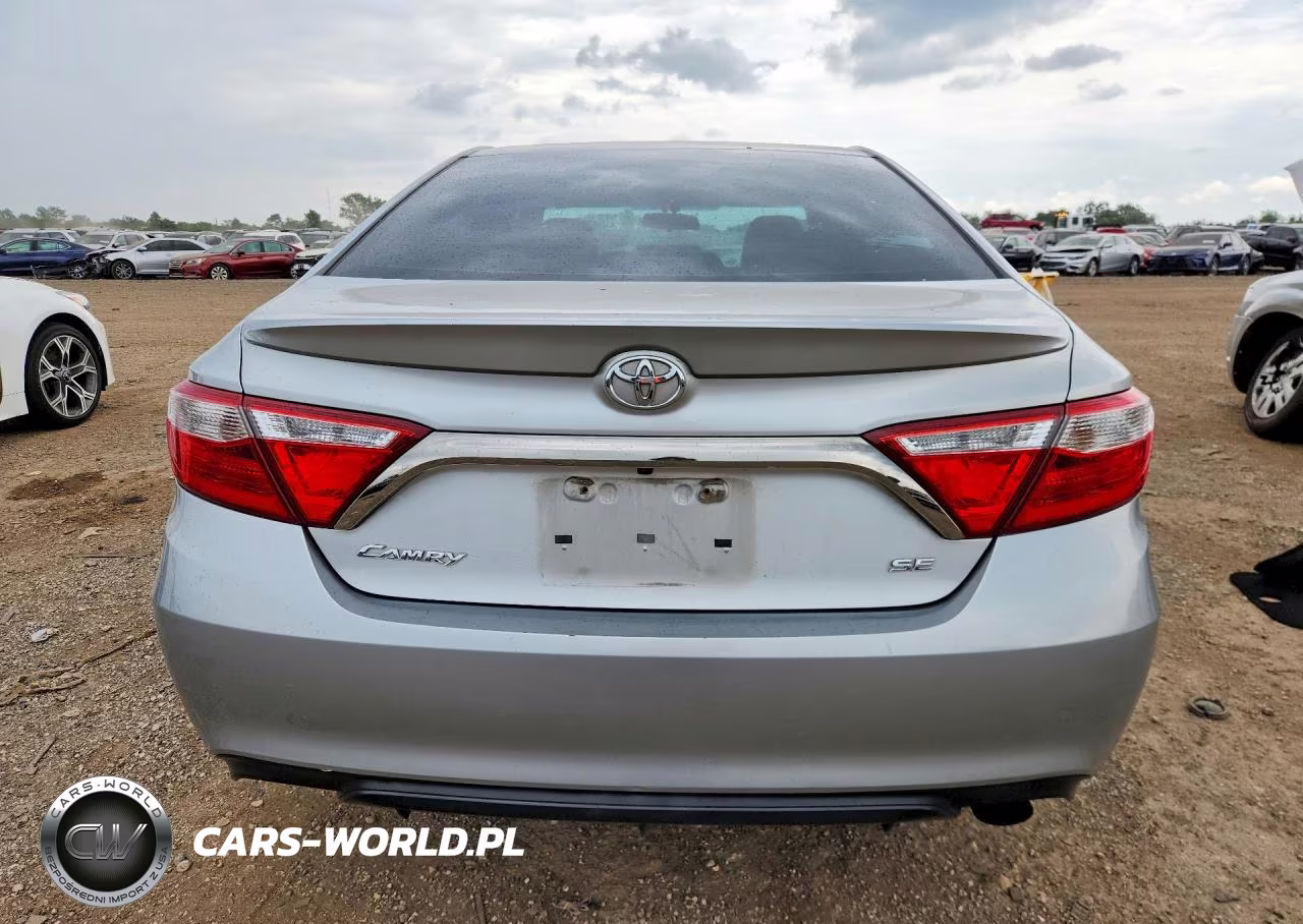 2015 Toyota Camry Se VIN:4T1BF1FK4FU977743 - 6