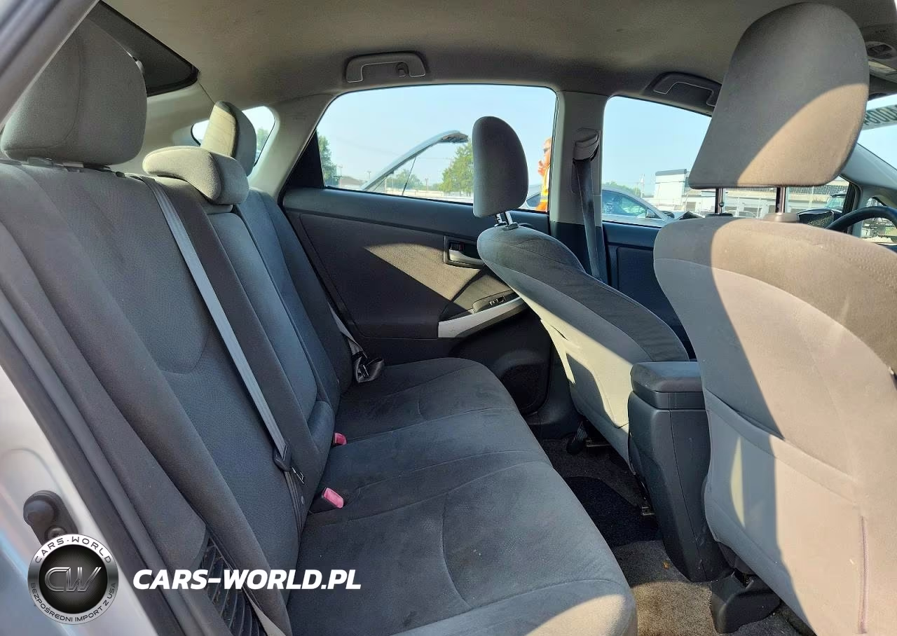 2011 Toyota Prius Three VIN:JTDKN3DU0B0248826 - 10