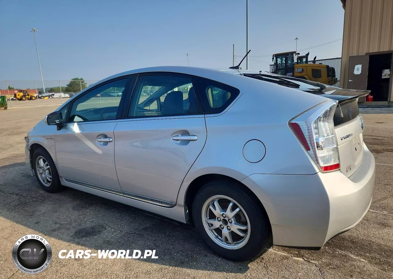 2011 Toyota Prius Three VIN:JTDKN3DU0B0248826 - 2