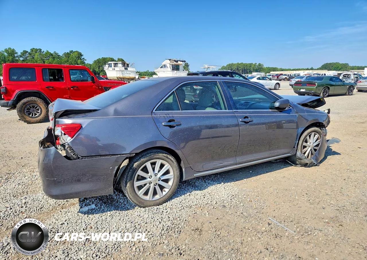 2013 Toyota Camry Xle VIN:4T1BF1FK6DU716627 - 3