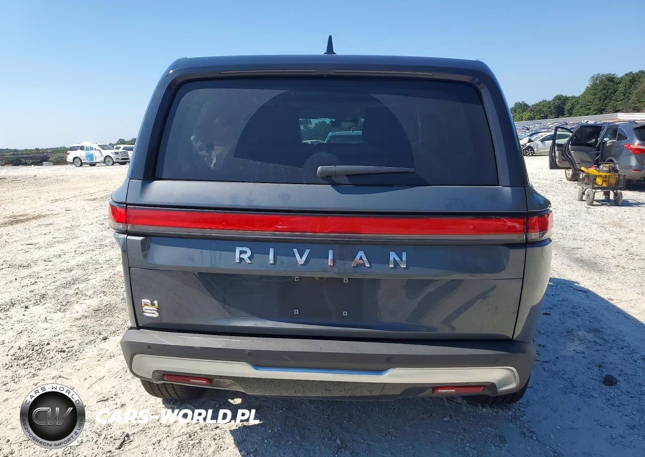 2023 Rivian R1S Launch Edition VIN:7PDSGABL3PN020878 - 6