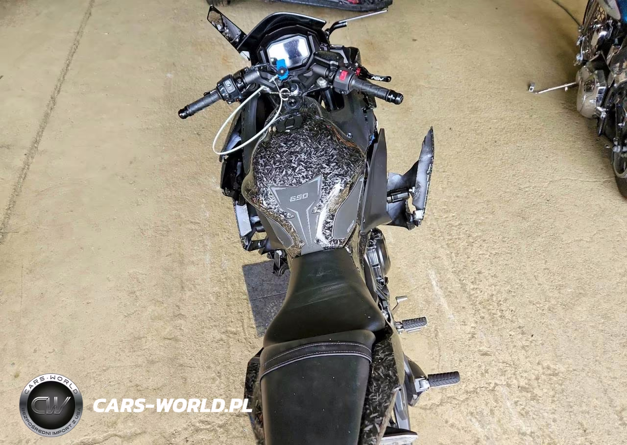 2025 Kawasaki Ex650 P VIN:ML5EXEP18SDAF3014 - 6