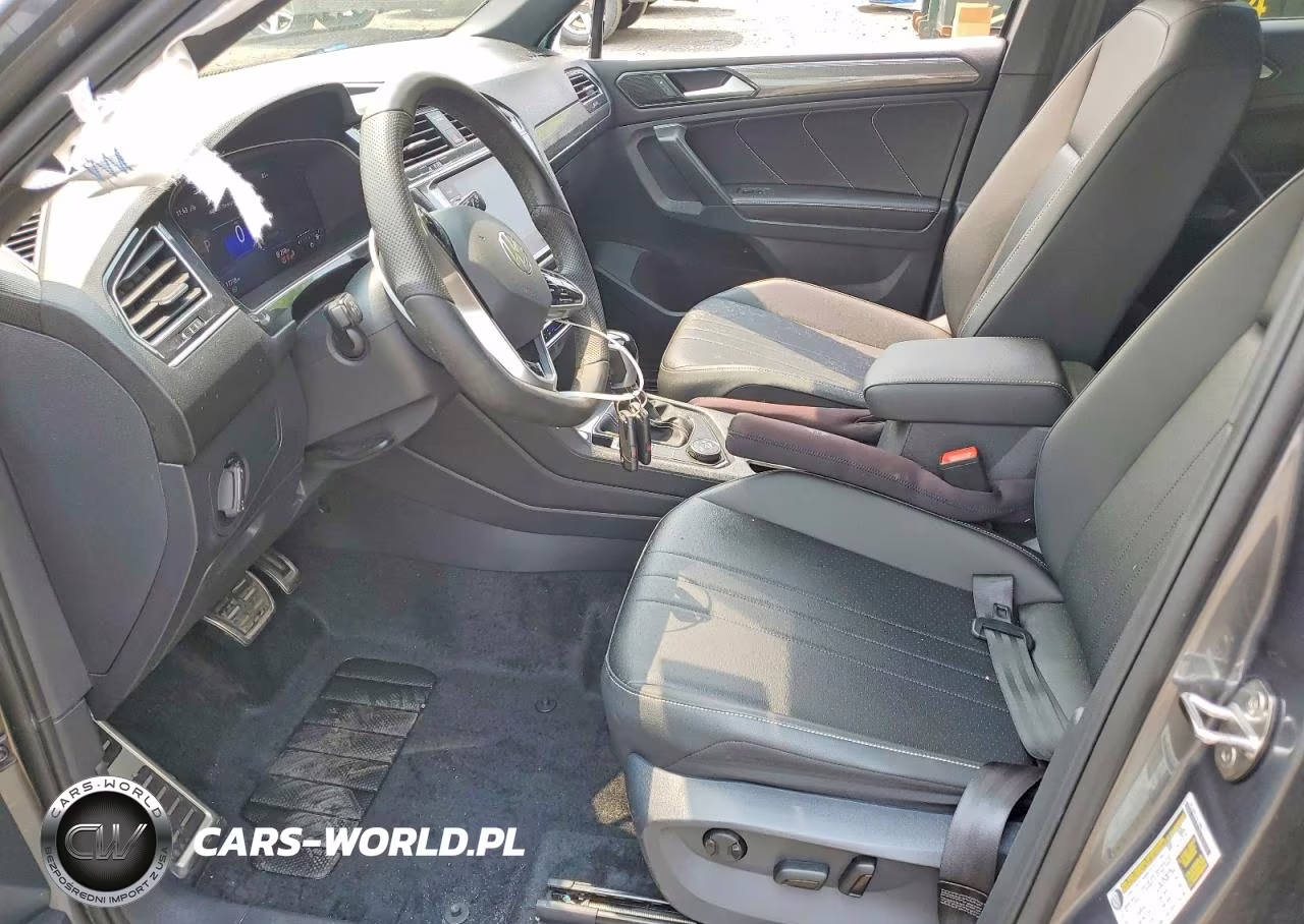 2024 Volkswagen Tiguan Se R-Line Black VIN:3VV8B7AX6RM228260 - 7