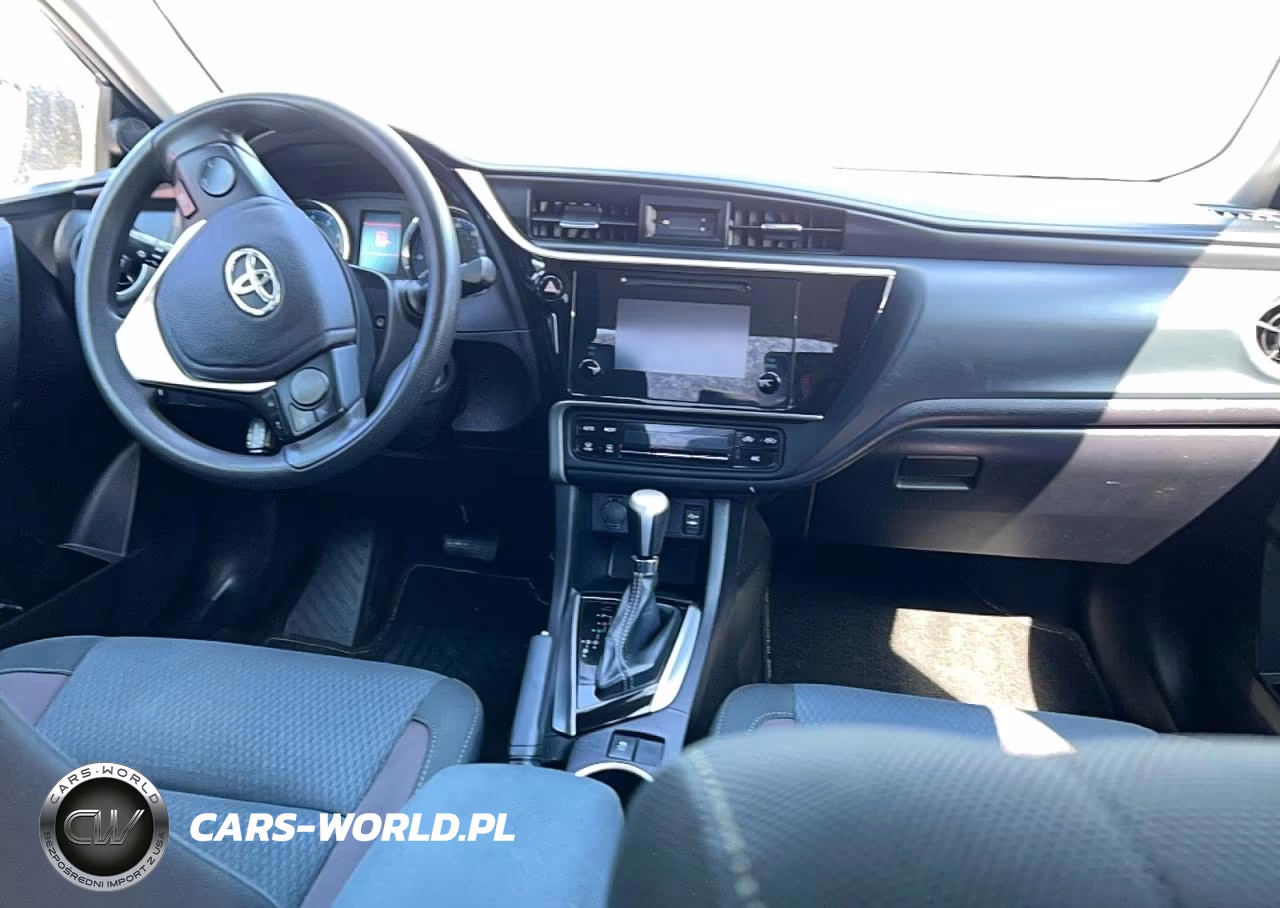 2019 Toyota Corolla L VIN:2T1BURHE2KC179331 - 9
