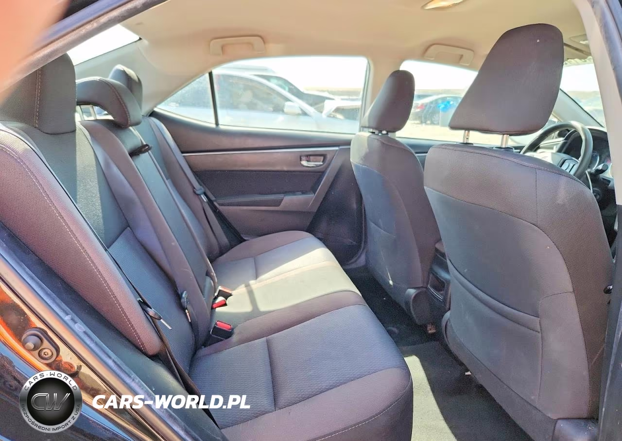 2018 Toyota Corolla Le VIN:2T1BURHE5JC035898 - 10