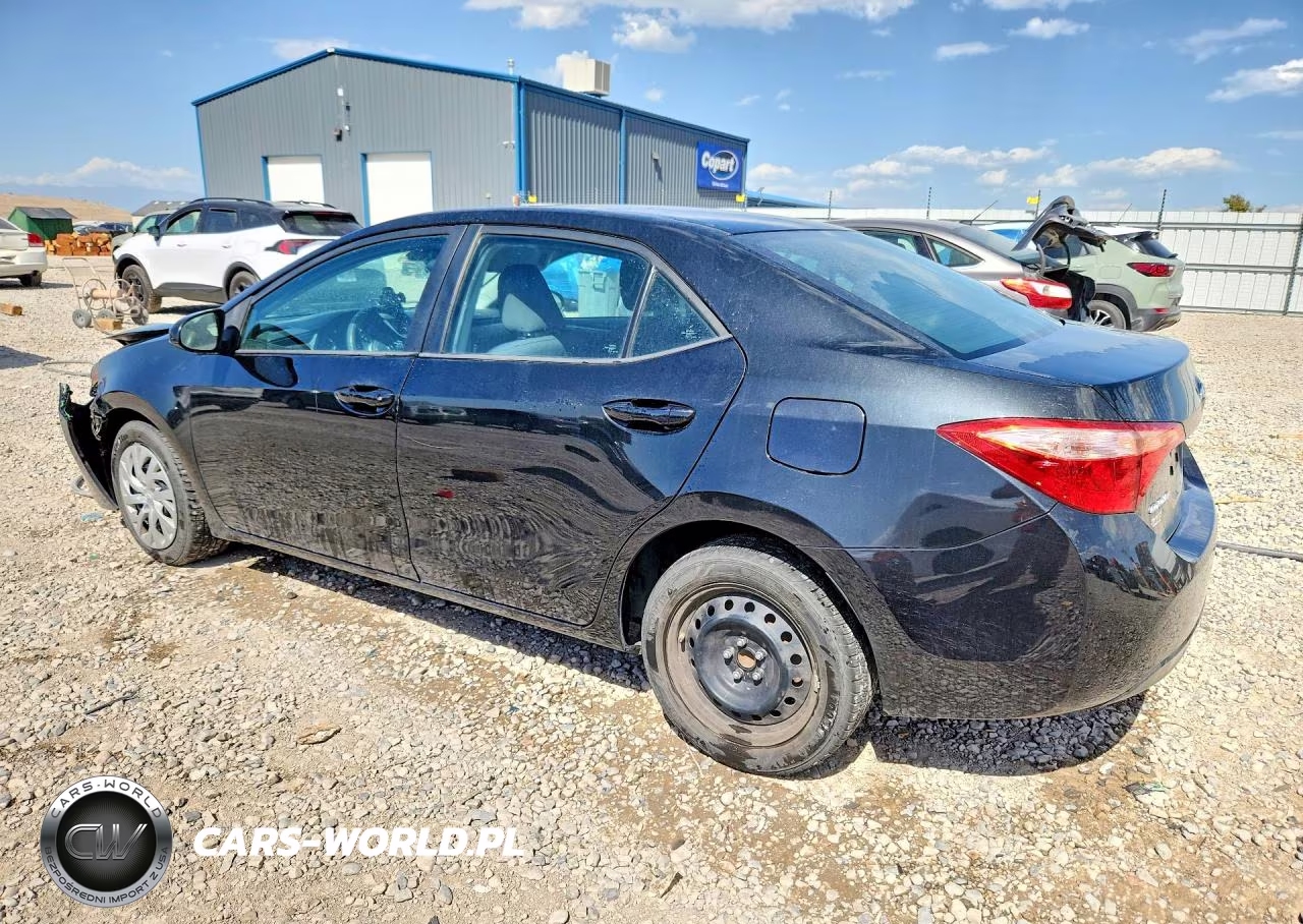 2018 Toyota Corolla Le VIN:2T1BURHE5JC035898 - 2