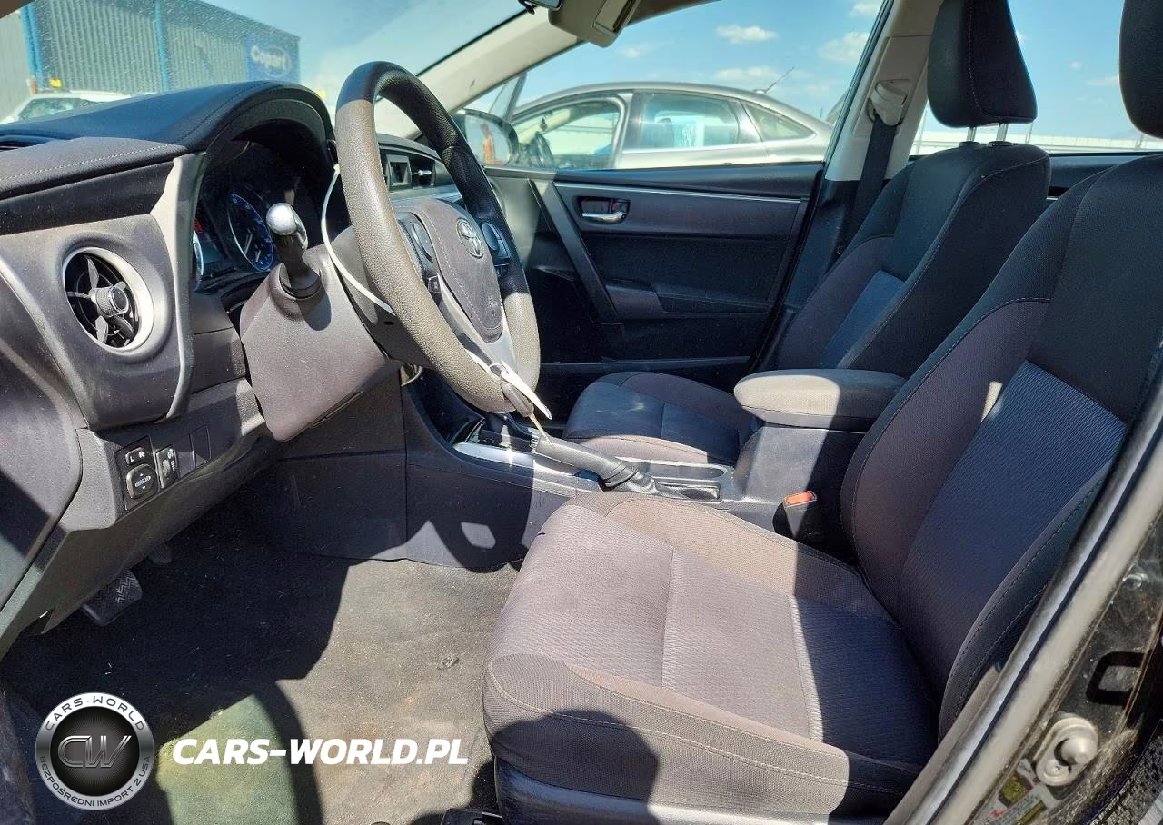 2018 Toyota Corolla Le VIN:2T1BURHE5JC035898 - 7