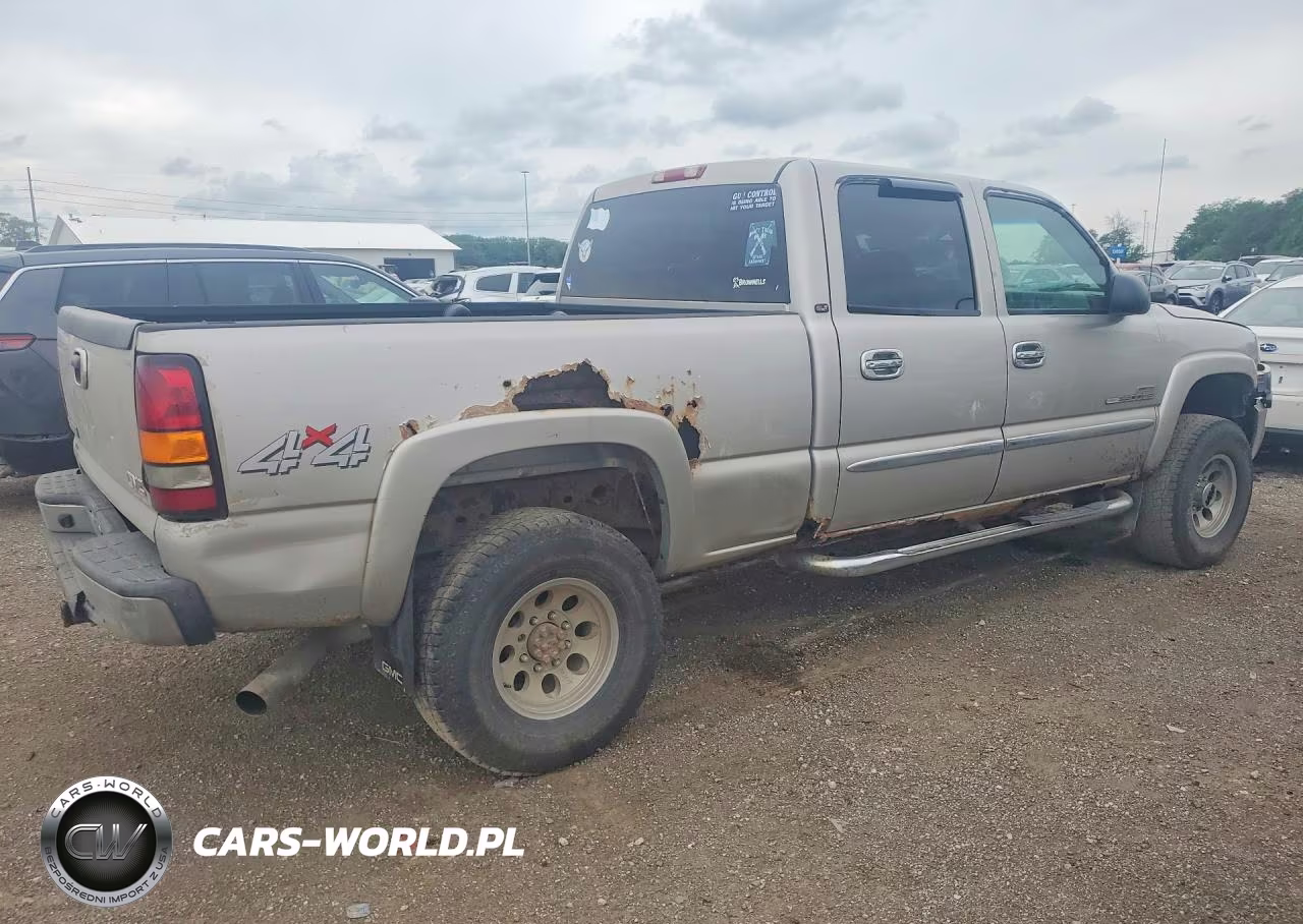 2004 GMC Sierra K2500 Heavy Duty VIN:1GTHK23214F206727 - 3