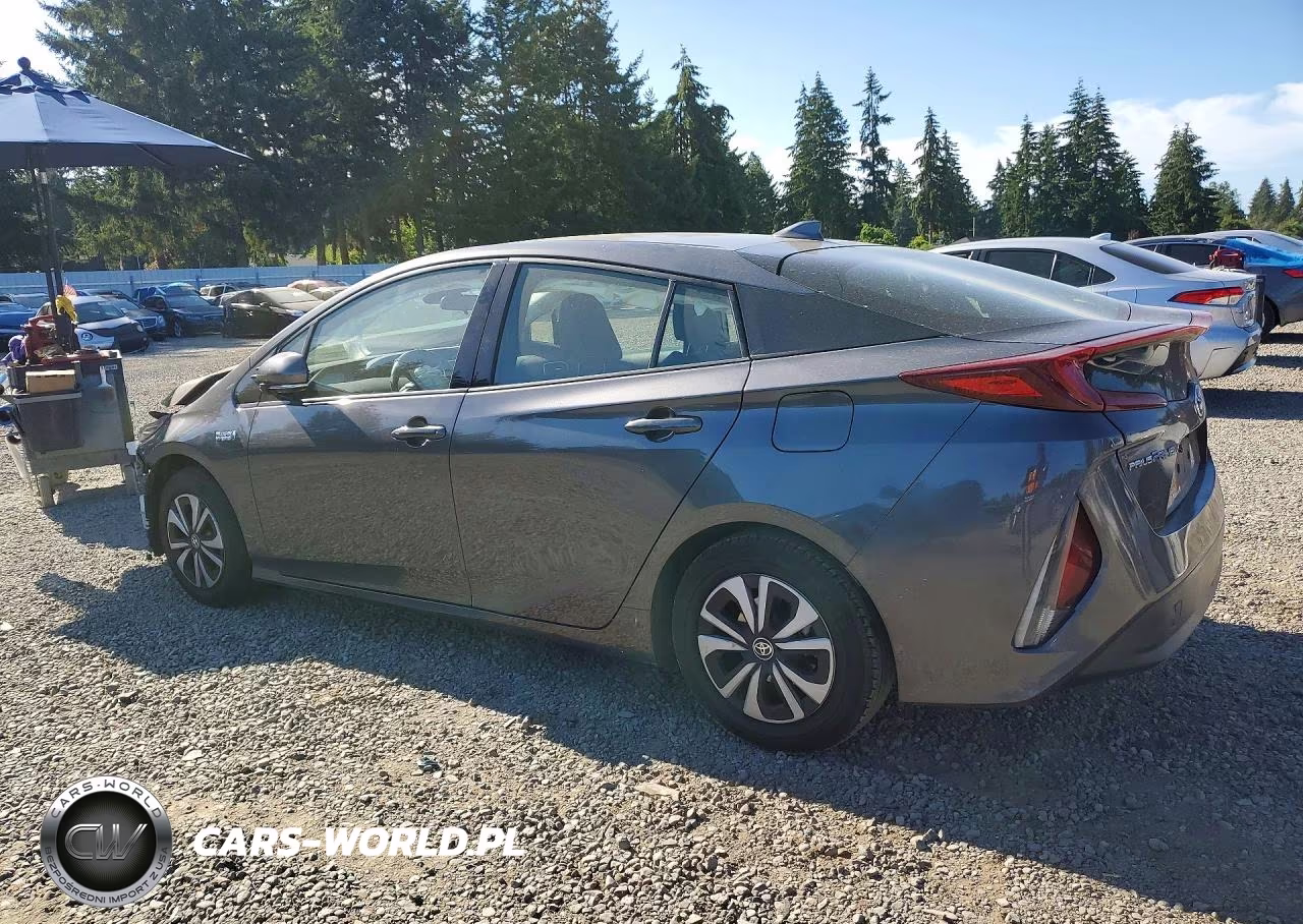 2018 Toyota Prius Prime Premium VIN:JTDKARFP4J3074472 - 2