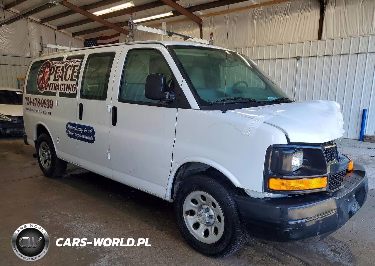 2013 Chevrolet Express G1500 VIN:1GCSGAFX8D1180133 - 4