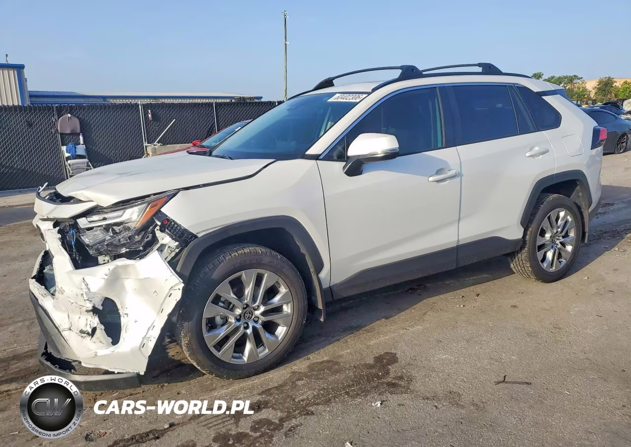 2025 Toyota Rav4 Xle Premium – zdjęcie 1 z 13