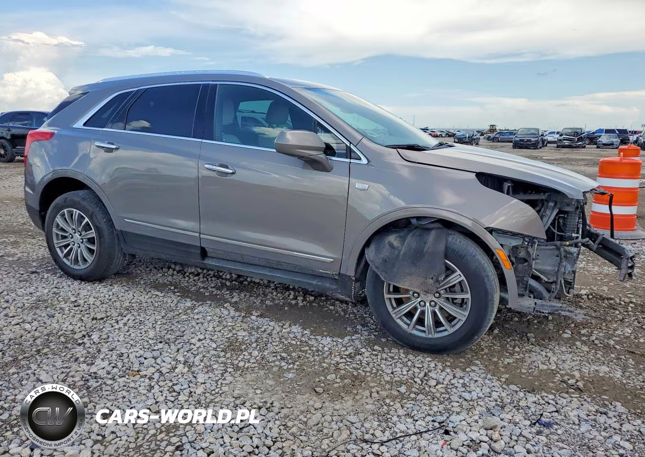 2019 Cadillac Xt5 Luxury VIN:1GYKNDRS5KZ162382 - 4