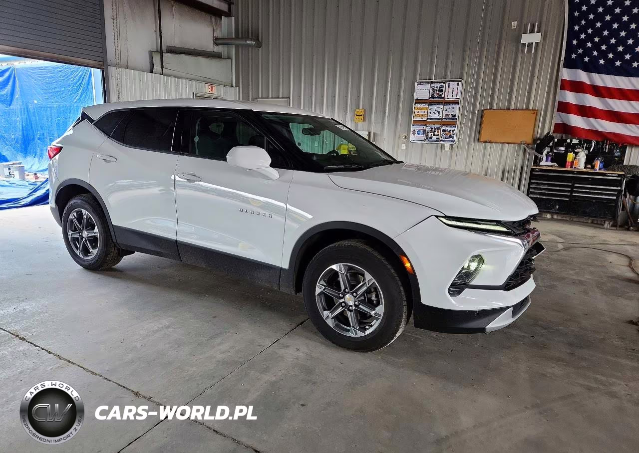 2025 Chevrolet Blazer 2Lt VIN:3GNKBCR42SS197069 - 4