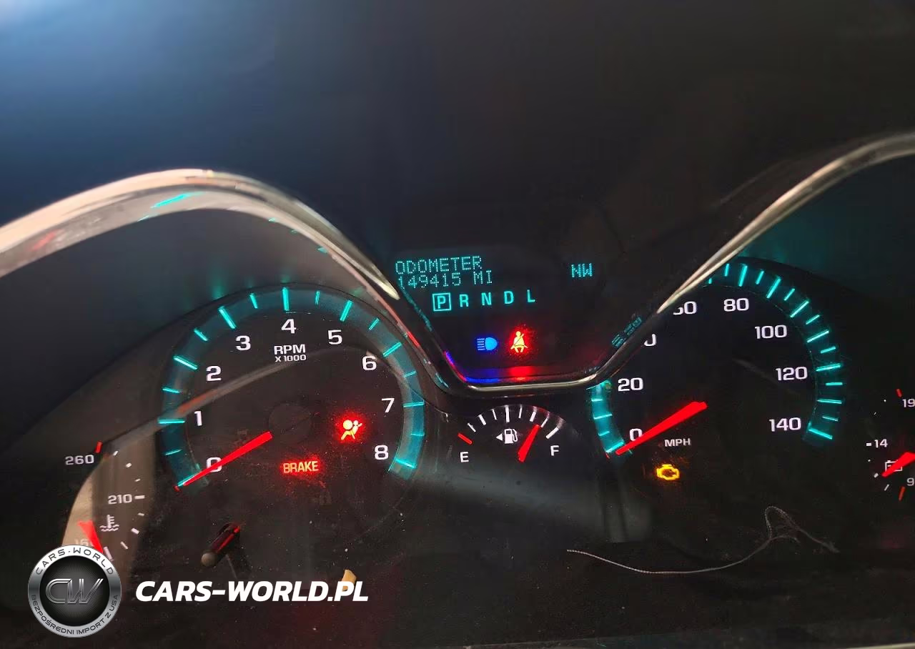 2017 Chevrolet Traverse Ls VIN:1GNKRFED6HJ297589 - 9