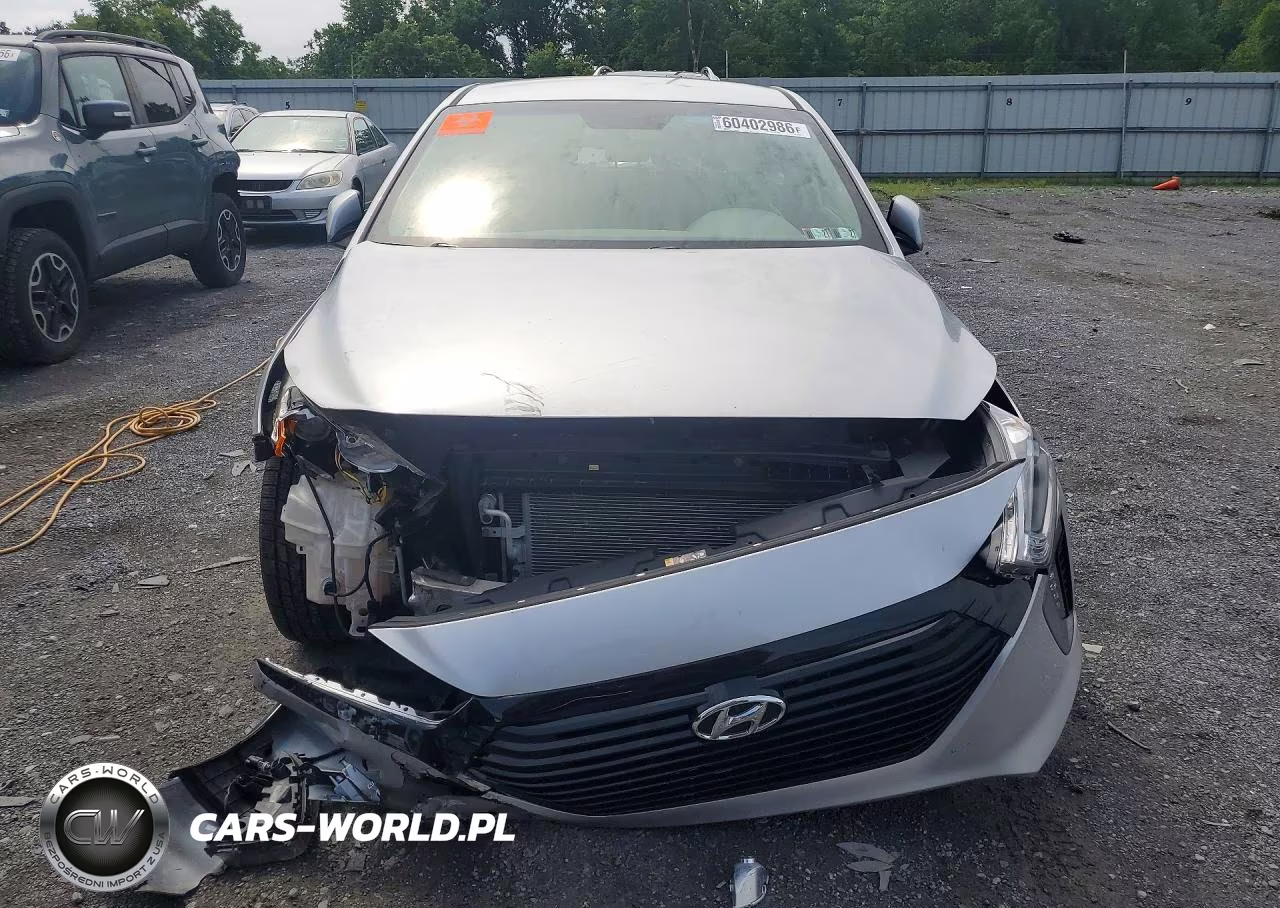 2017 Hyundai Ioniq Sel VIN:KMHC75LC2HU021914 - 5